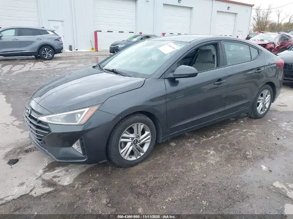 5NPD84LF2LH621796 2020 HYUNDAI ELANTRA - Image 2
