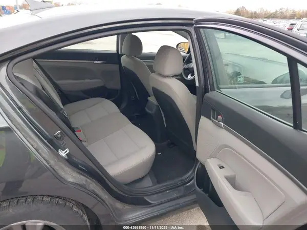 5NPD84LF2LH621796 2020 HYUNDAI ELANTRA - Image 8