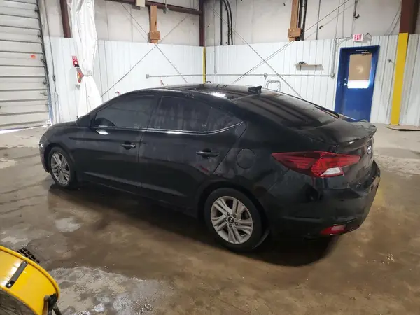 5NPD84LF2LH628585 2020 HYUNDAI ELANTRA - Image 2
