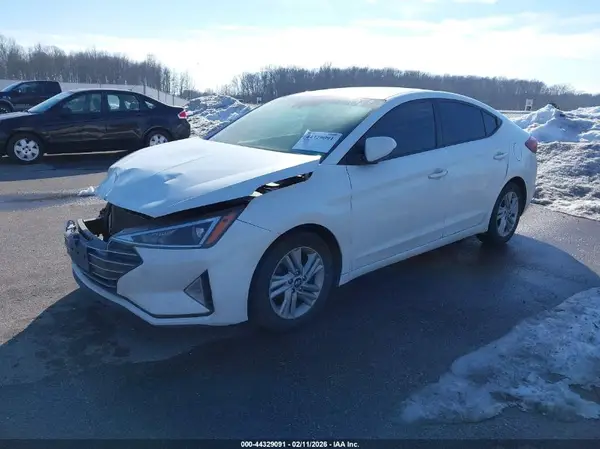 5NPD84LF2LH629977 2020 HYUNDAI ELANTRA - Image 2