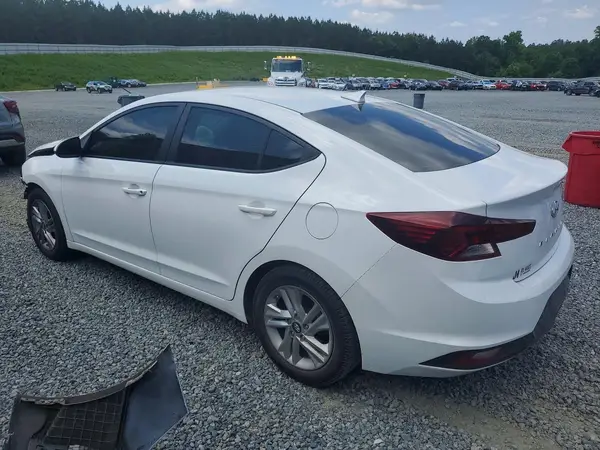 5NPD84LF2LH631535 2020 HYUNDAI ELANTRA - Image 2