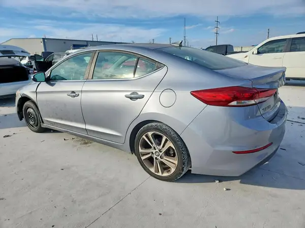 5NPD84LF3HH000753 2017 HYUNDAI ELANTRA - Image 2