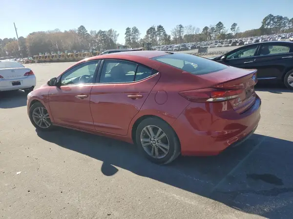 5NPD84LF3HH000865 2017 HYUNDAI ELANTRA - Image 2