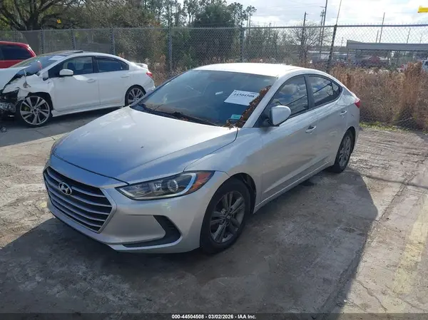 5NPD84LF3HH003443 2017 HYUNDAI ELANTRA - Image 2