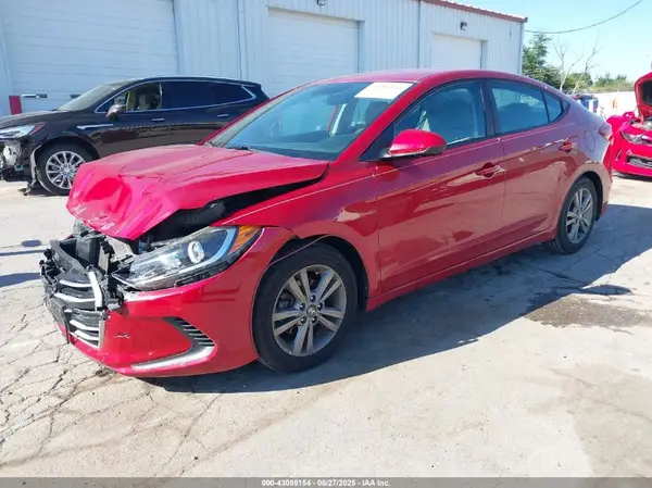 5NPD84LF3HH003989 2017 HYUNDAI ELANTRA - Image 2
