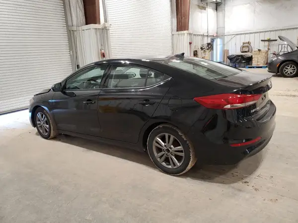 5NPD84LF3HH008996 2017 HYUNDAI ELANTRA - Image 2