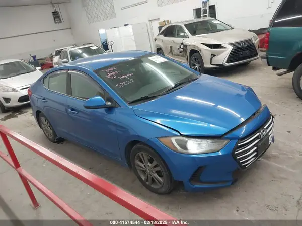 5NPD84LF3HH009615 2017 HYUNDAI ELANTRA - Image 1