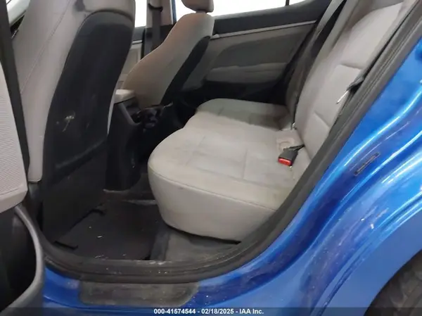5NPD84LF3HH009615 2017 HYUNDAI ELANTRA - Image 8