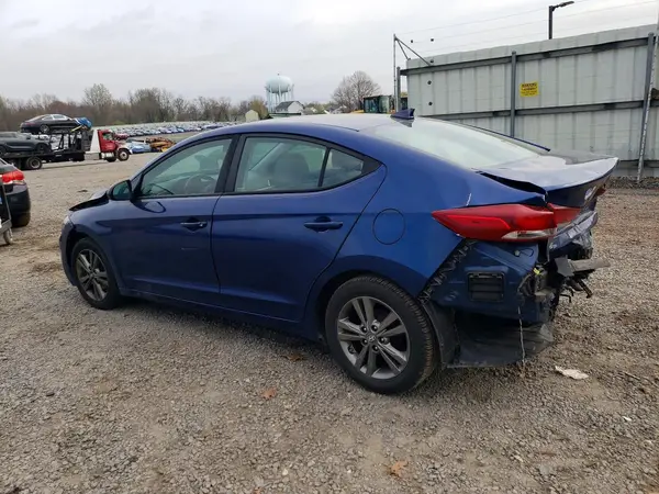 5NPD84LF3HH011896 2017 HYUNDAI ELANTRA - Image 2