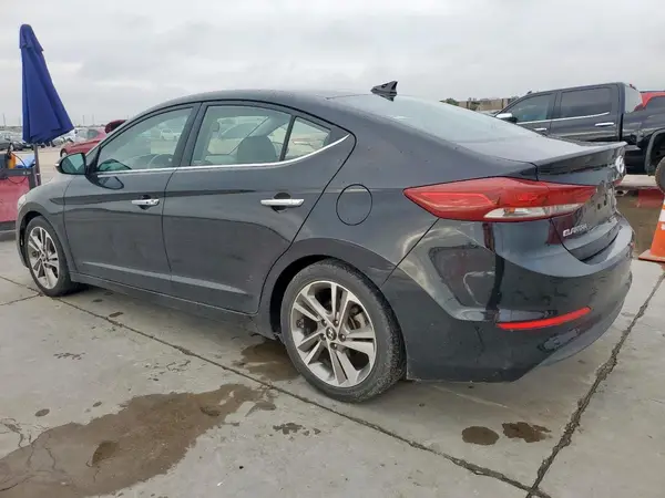5NPD84LF3HH011980 2017 HYUNDAI ELANTRA - Image 2