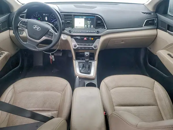 5NPD84LF3HH012675 2017 HYUNDAI ELANTRA - Image 8