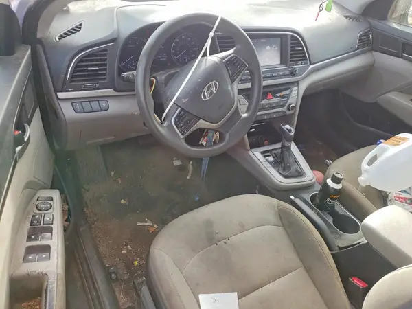 5NPD84LF3HH013471 2017 HYUNDAI ELANTRA - Image 8