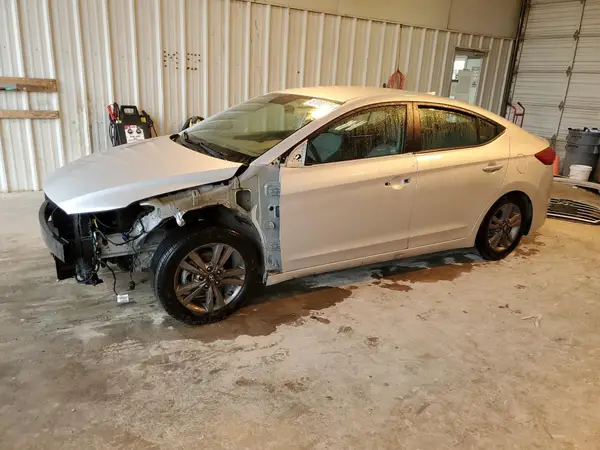 5NPD84LF3HH013678 2017 HYUNDAI ELANTRA - Image 1