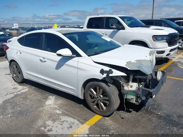 5NPD84LF3HH016743 2017 HYUNDAI ELANTRA - Image 1