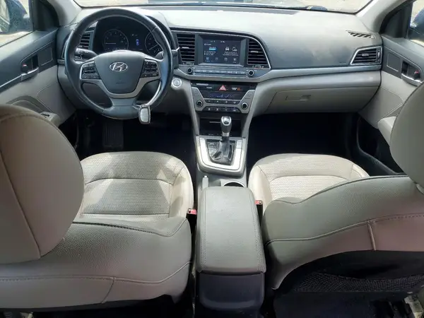 5NPD84LF3HH017424 2017 HYUNDAI ELANTRA - Image 8
