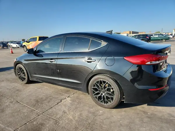 5NPD84LF3HH018184 2017 HYUNDAI ELANTRA - Image 2