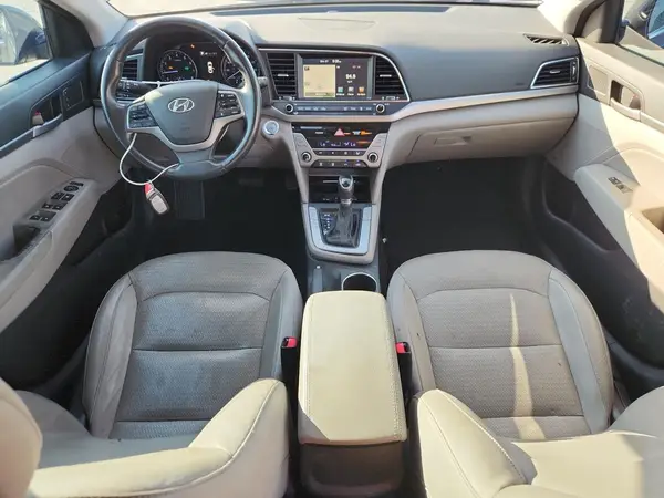 5NPD84LF3HH018184 2017 HYUNDAI ELANTRA - Image 8