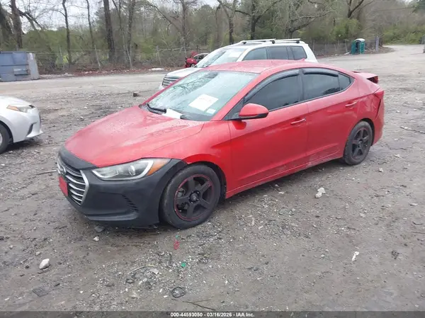 5NPD84LF3HH023434 2017 HYUNDAI ELANTRA - Image 2