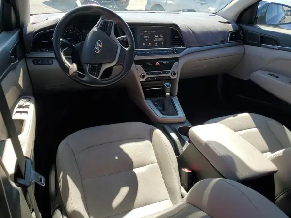5NPD84LF3HH024566 2017 HYUNDAI ELANTRA - Image 8