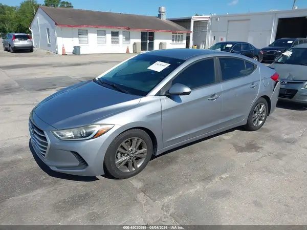 5NPD84LF3HH024809 2017 HYUNDAI ELANTRA - Image 2