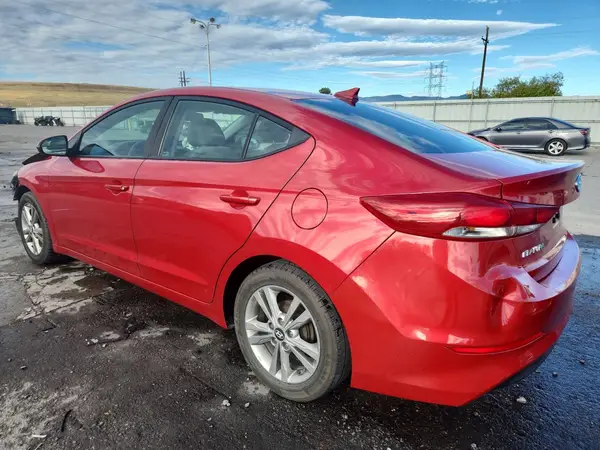 5NPD84LF3HH025166 2017 HYUNDAI ELANTRA - Image 2