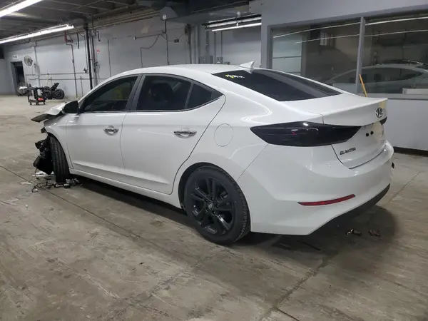 5NPD84LF3HH026592 2017 HYUNDAI ELANTRA - Image 2
