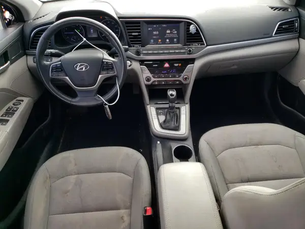 5NPD84LF3HH028584 2017 HYUNDAI ELANTRA - Image 8