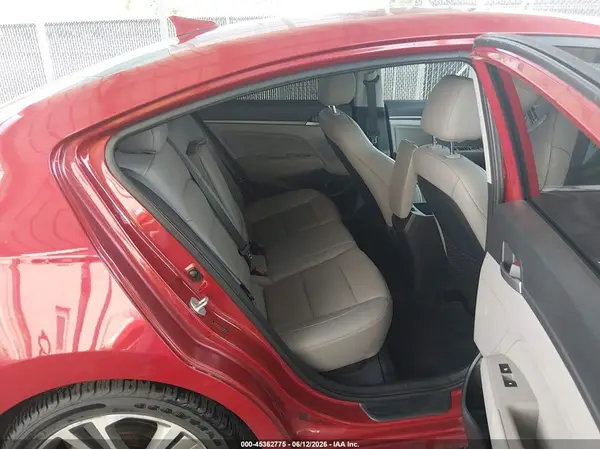 5NPD84LF3HH029010 2017 HYUNDAI ELANTRA - Image 8