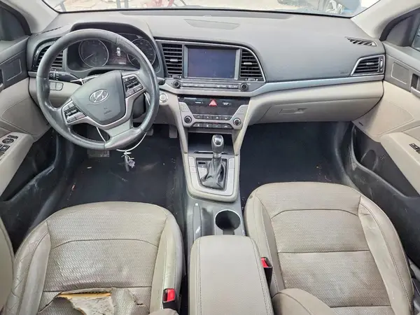 5NPD84LF3HH031114 2017 HYUNDAI ELANTRA - Image 8