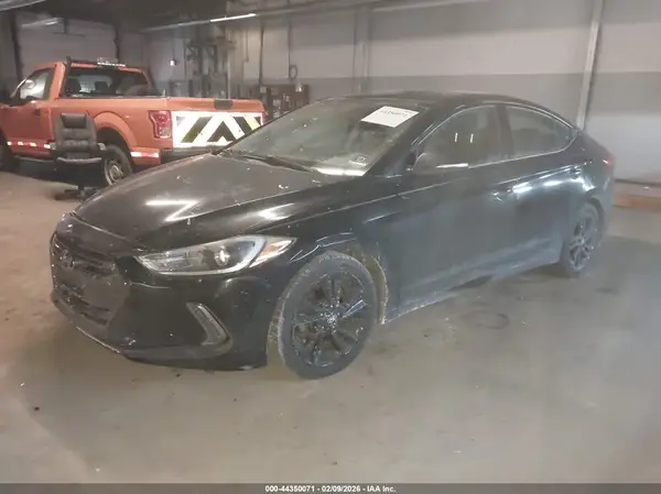 5NPD84LF3HH031937 2017 HYUNDAI ELANTRA - Image 2
