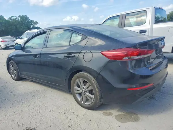 5NPD84LF3HH034062 2017 HYUNDAI ELANTRA - Image 2