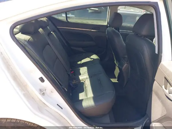 5NPD84LF3HH034630 2017 HYUNDAI ELANTRA - Image 8