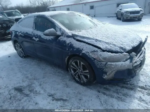 5NPD84LF3HH035728 2017 HYUNDAI ELANTRA - Image 1