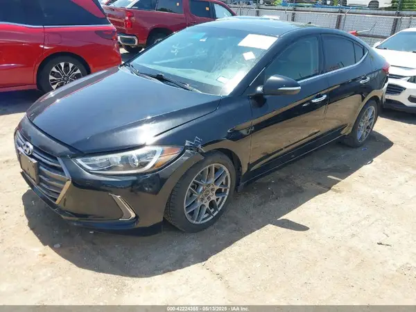 5NPD84LF3HH038743 2017 HYUNDAI ELANTRA - Image 2