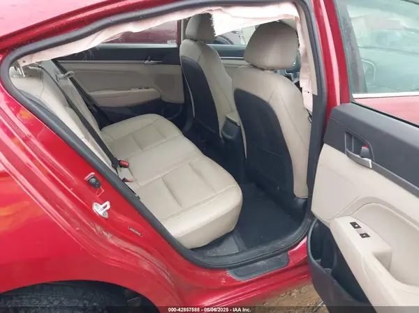5NPD84LF3HH041500 2017 HYUNDAI ELANTRA - Image 8