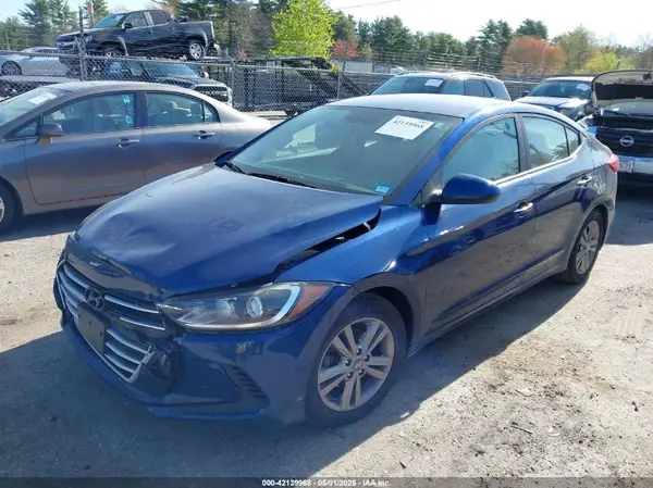 5NPD84LF3HH041576 2017 HYUNDAI ELANTRA - Image 2