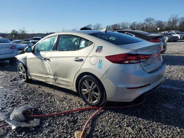 5NPD84LF3HH042498 2017 HYUNDAI ELANTRA - Image 2