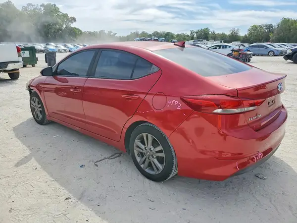 5NPD84LF3HH042890 2017 HYUNDAI ELANTRA - Image 2