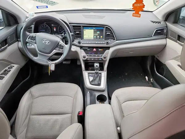 5NPD84LF3HH047037 2017 HYUNDAI ELANTRA - Image 8