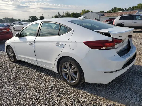 5NPD84LF3HH047927 2017 HYUNDAI ELANTRA - Image 2
