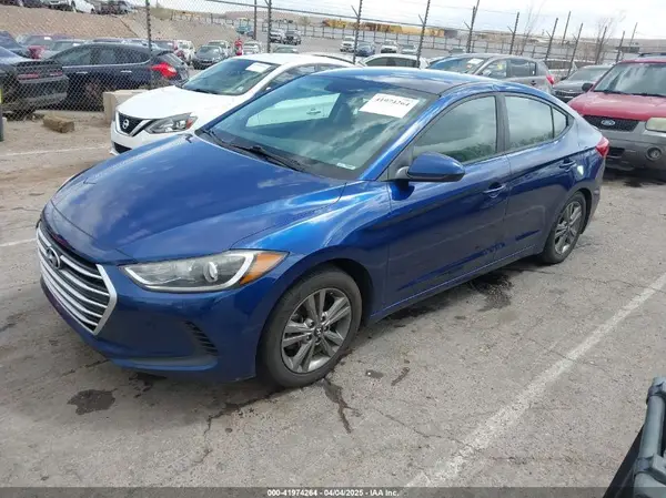 5NPD84LF3HH052027 2017 HYUNDAI ELANTRA - Image 2
