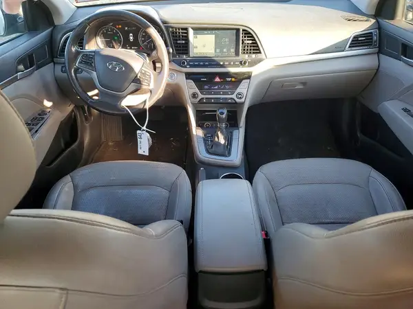 5NPD84LF3HH052982 2017 HYUNDAI ELANTRA - Image 8