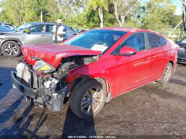 5NPD84LF3HH053906 2017 HYUNDAI ELANTRA - Image 2