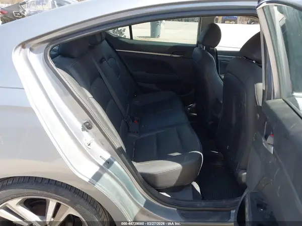 5NPD84LF3HH054084 2017 HYUNDAI ELANTRA - Image 8