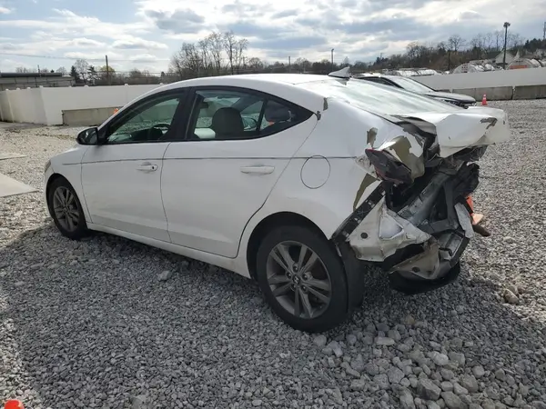 5NPD84LF3HH054506 2017 HYUNDAI ELANTRA - Image 2