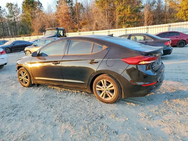 5NPD84LF3HH054828 2017 HYUNDAI ELANTRA - Image 2