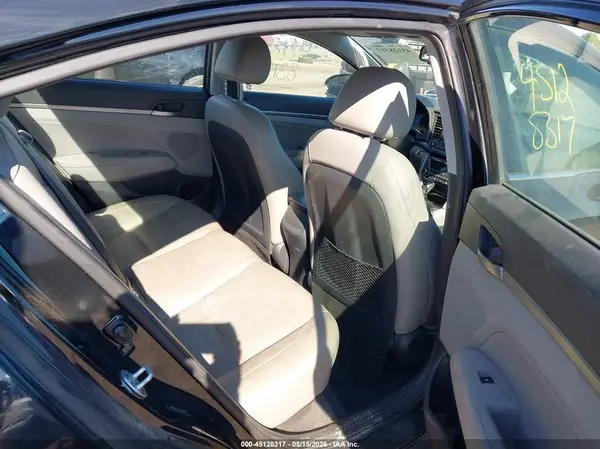 5NPD84LF3HH054912 2017 HYUNDAI ELANTRA - Image 8