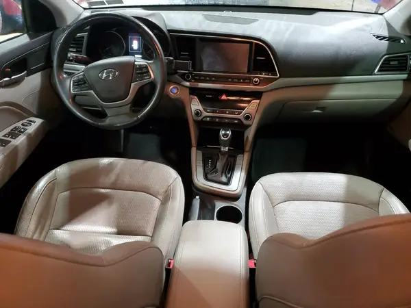 5NPD84LF3HH055056 2017 HYUNDAI ELANTRA - Image 8