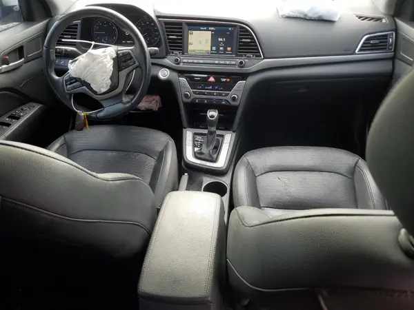 5NPD84LF3HH055526 2017 HYUNDAI ELANTRA - Image 8