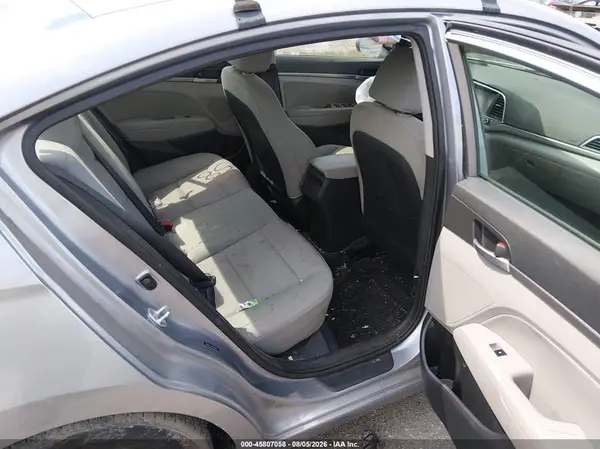 5NPD84LF3HH055980 2017 HYUNDAI ELANTRA - Image 8